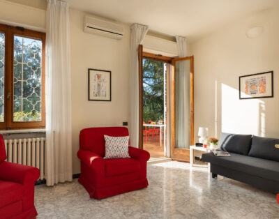 A CROWN JEWEL IN A BEAUTIFUL HISTORIC PALAZZO-A MODERN LUXURY FAMILY ABODE-DUOMO