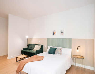 Beautiful room in central Madrid